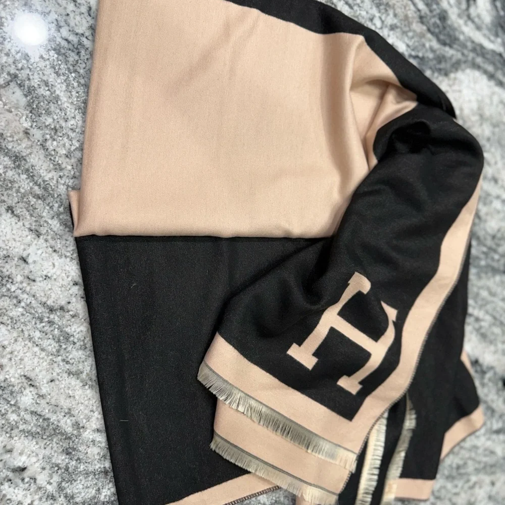 New Hermès Beige and Black H-Patterned Scarf